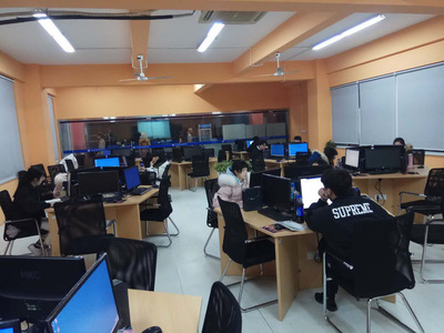 信息服务学院电子商务专业学生假期积极备战省技能大赛